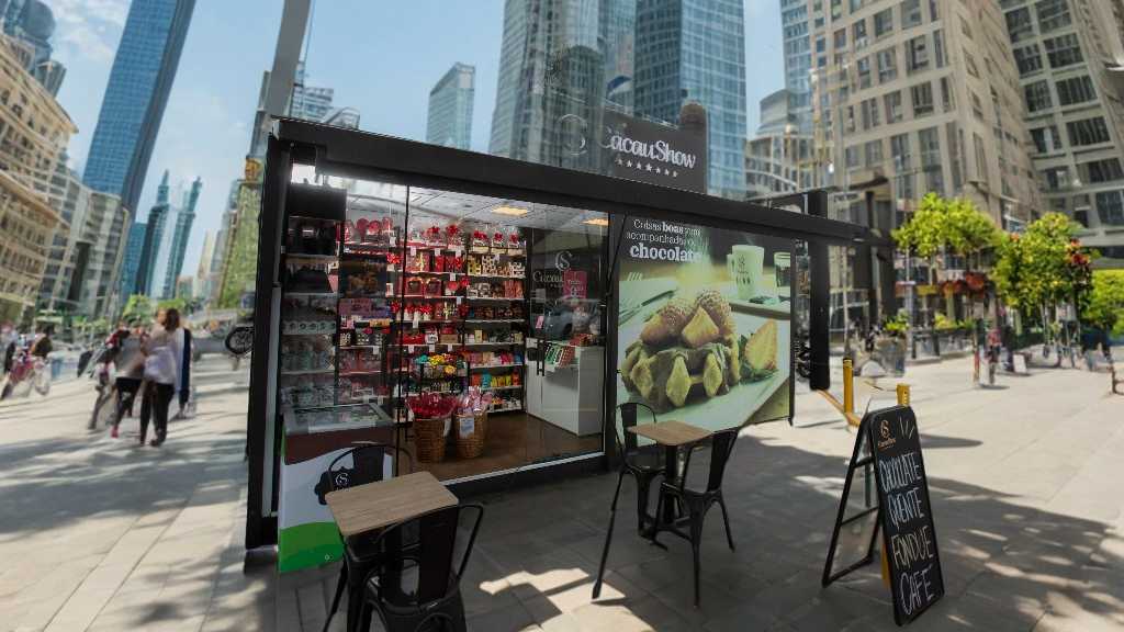 Cacau Show, Chilli Beans e mais